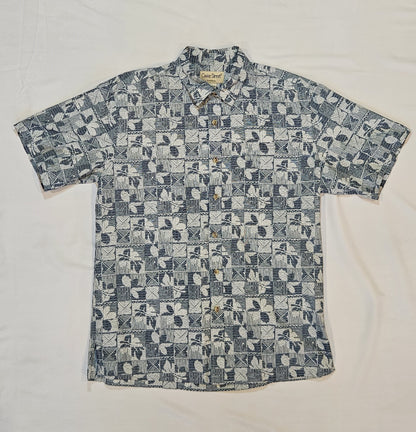 Short-sleeve shirt with a geometric pattern on a white background